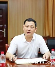 学校领导到lovehfs开展调研和期末工作布置
